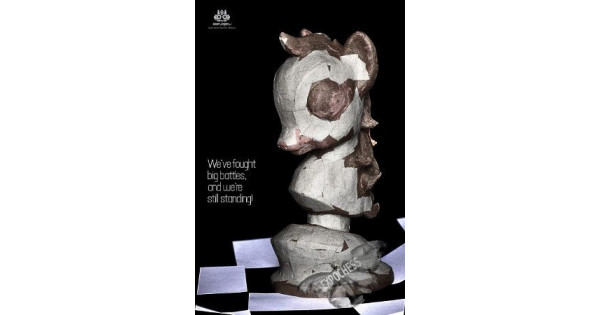 We are still standing - Artistic Chess Photography | EXPOCHESS